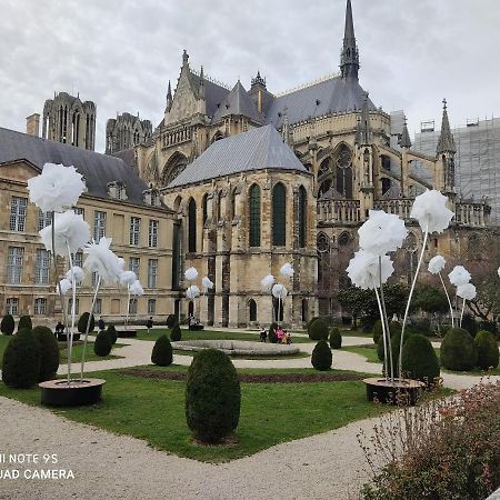 Ferienwohnung Le Champagnoles Reims Exterior foto